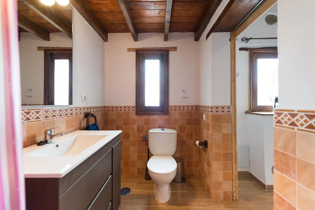 Country House Lomito De Taidia Risco Blanco 0*,